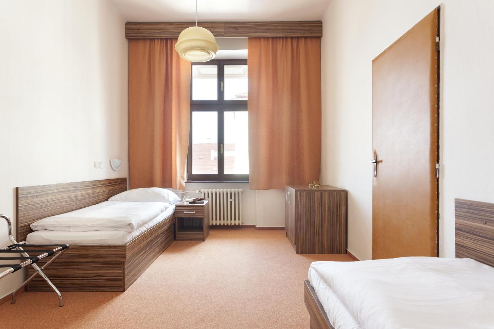 B&B Hotel Praha Nový Jičín Oda fotoğraf