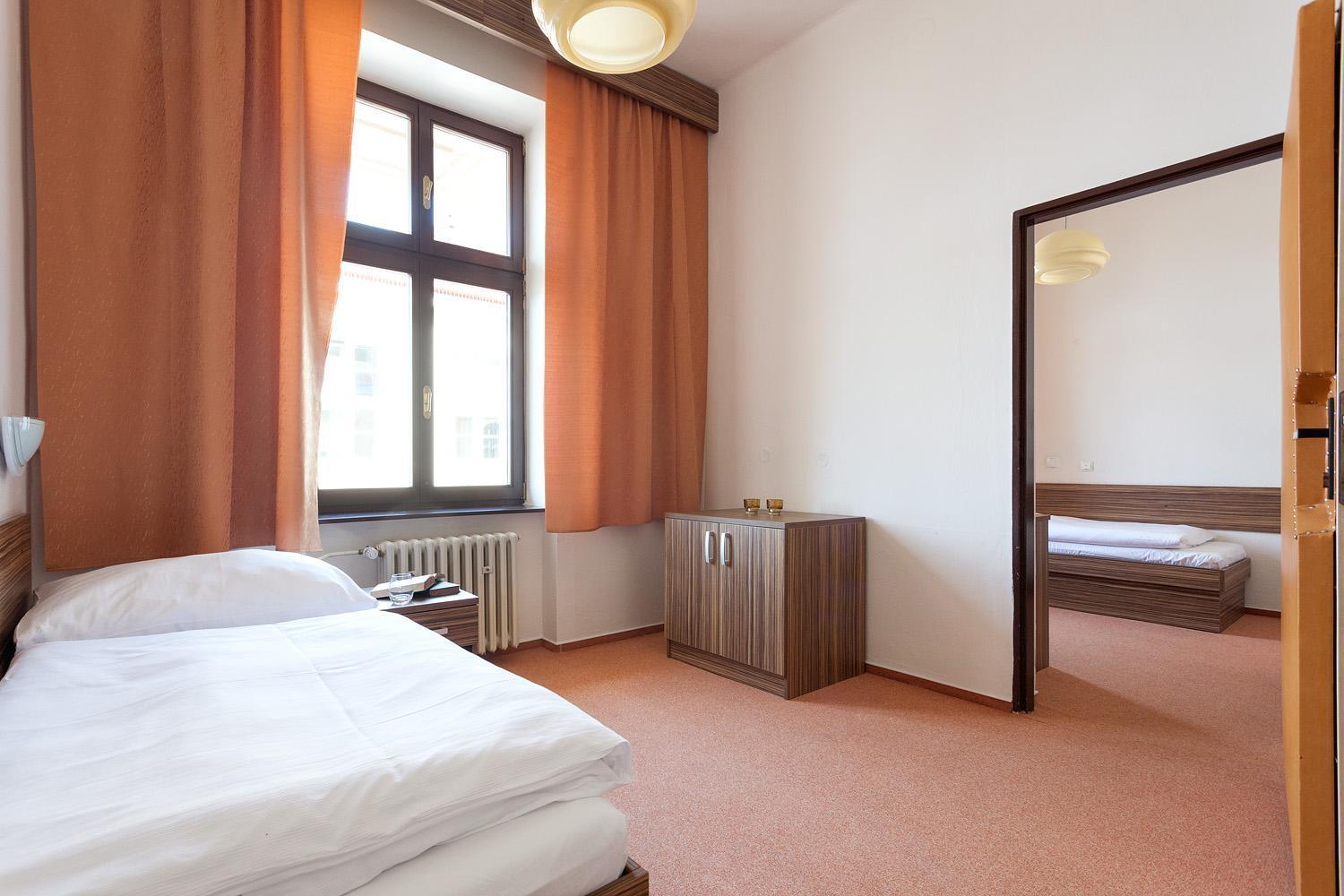 B&B Hotel Praha Nový Jičín Oda fotoğraf