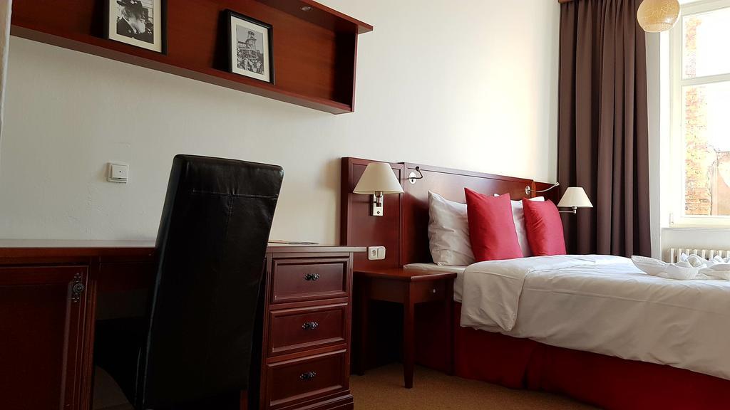 B&B Hotel Praha Nový Jičín Dış mekan fotoğraf