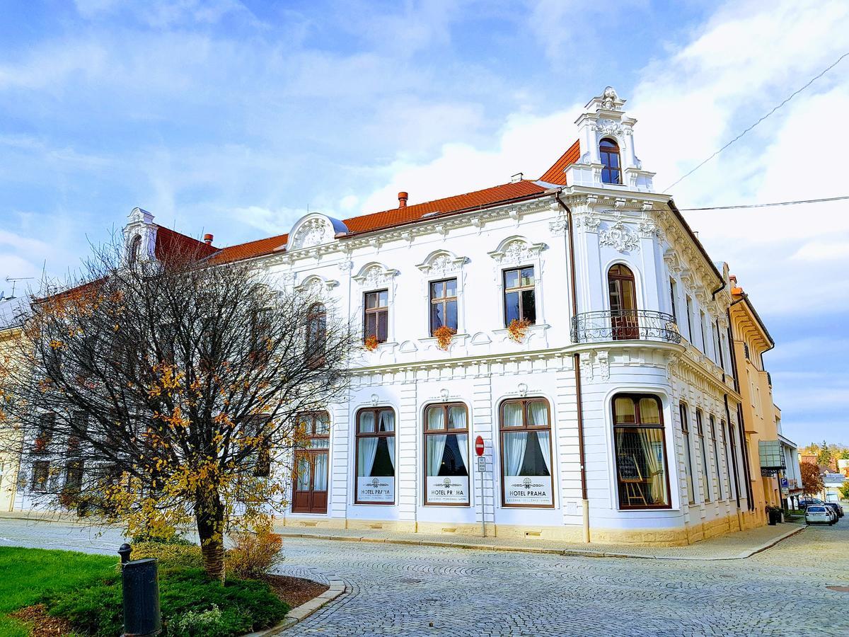 B&B Hotel Praha Nový Jičín Dış mekan fotoğraf