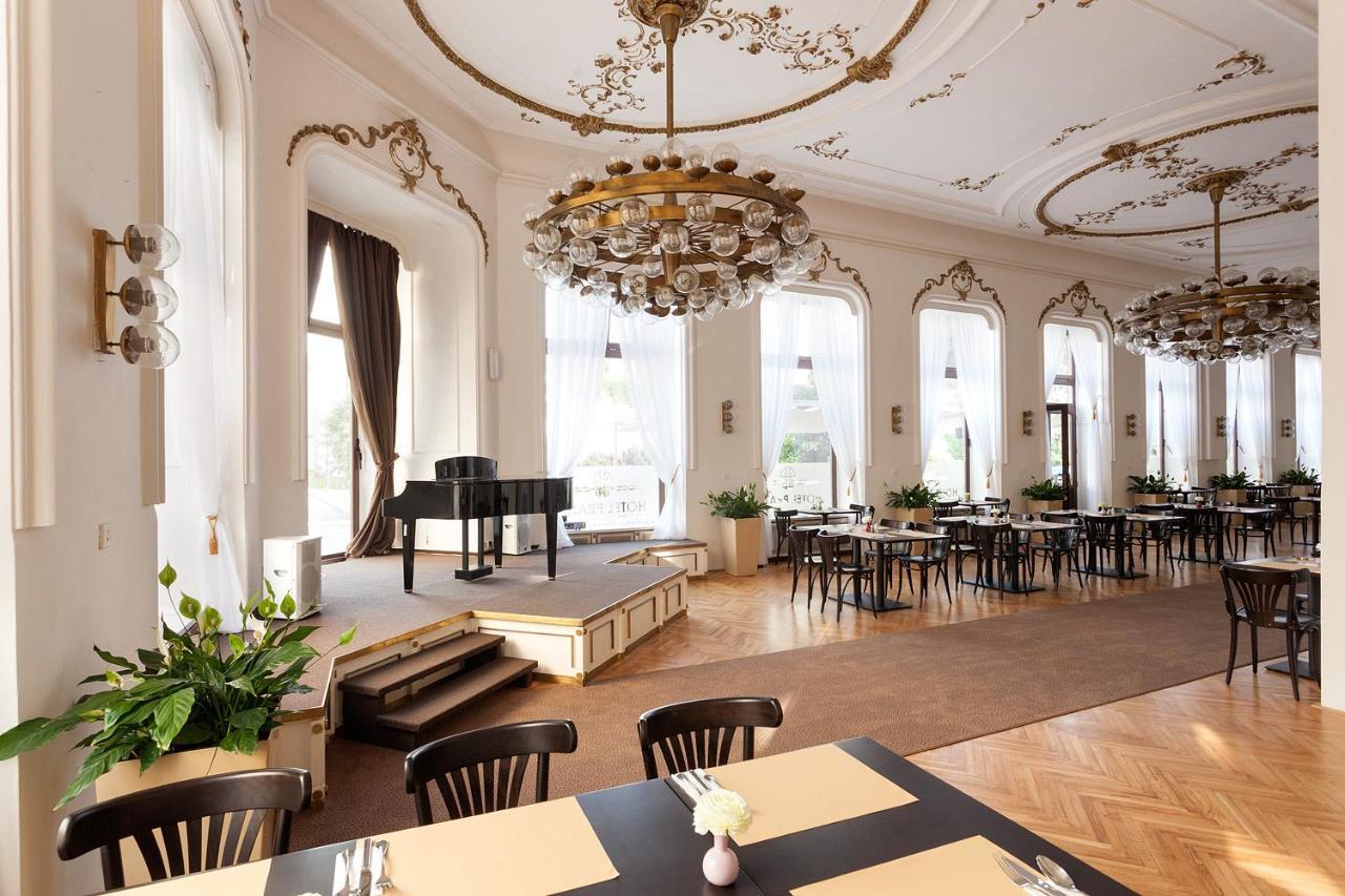 B&B Hotel Praha Nový Jičín Dış mekan fotoğraf
