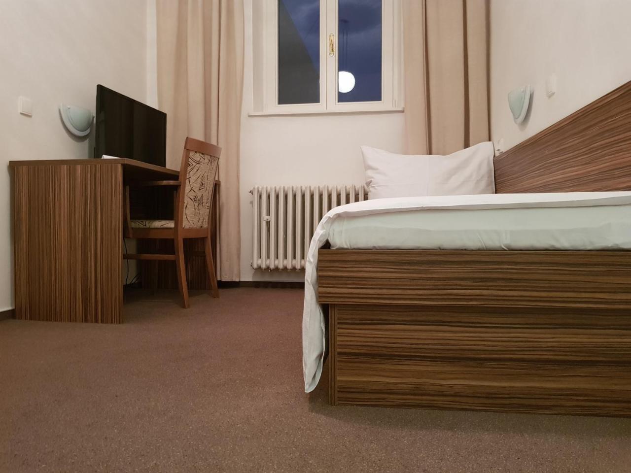 B&B Hotel Praha Nový Jičín Dış mekan fotoğraf