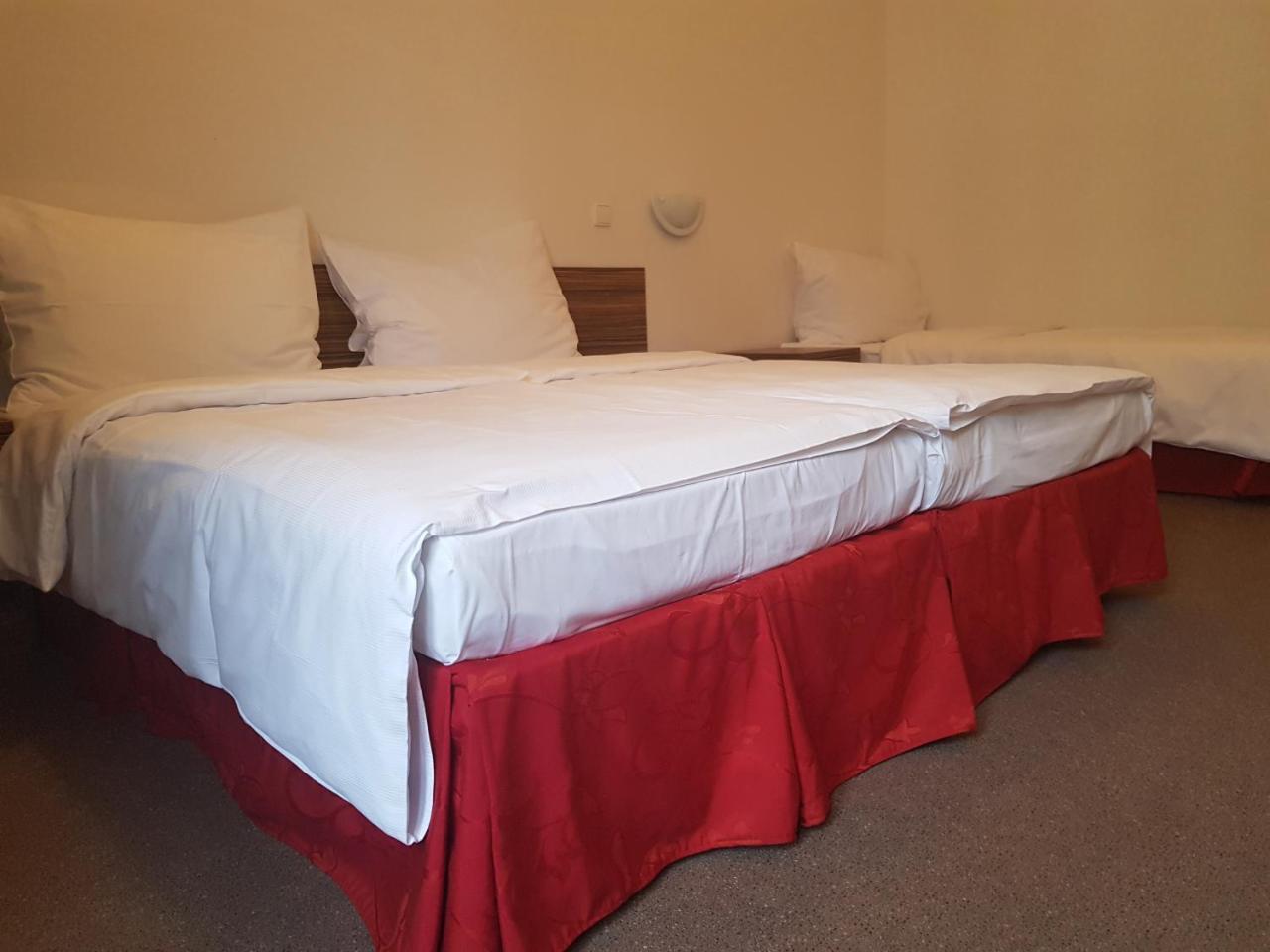 B&B Hotel Praha Nový Jičín Dış mekan fotoğraf