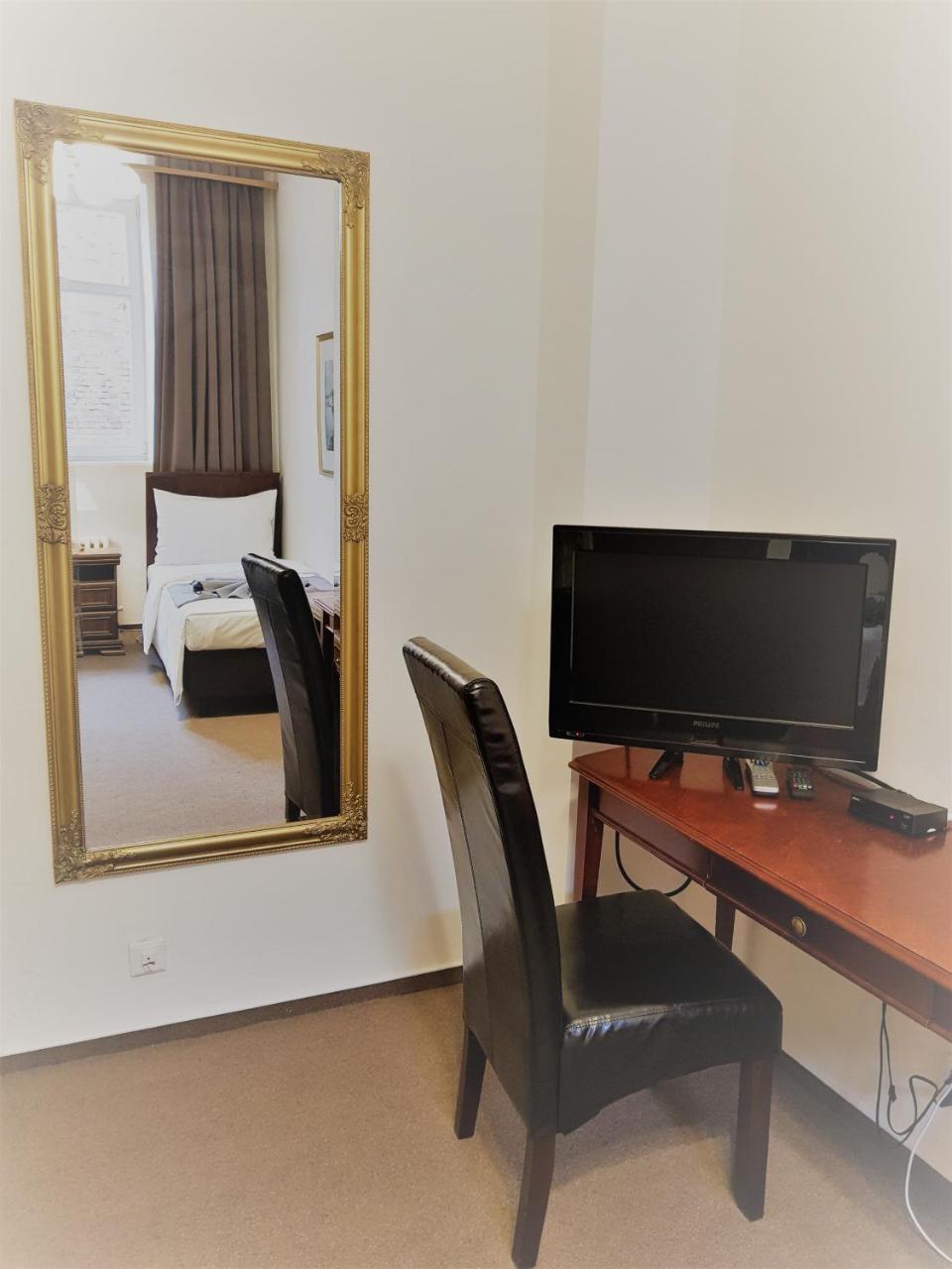 B&B Hotel Praha Nový Jičín Dış mekan fotoğraf